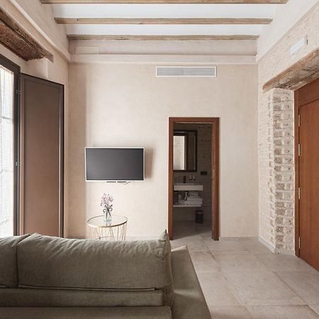 Aparthotel Casa Senorial Del Siglo XVIII Sewilla Zewnętrze zdjęcie