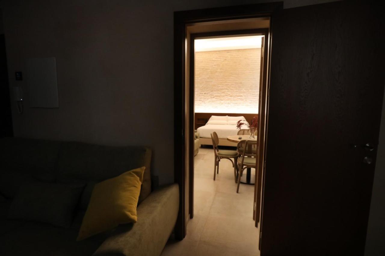 Aparthotel Casa Senorial Del Siglo XVIII Sewilla Zewnętrze zdjęcie