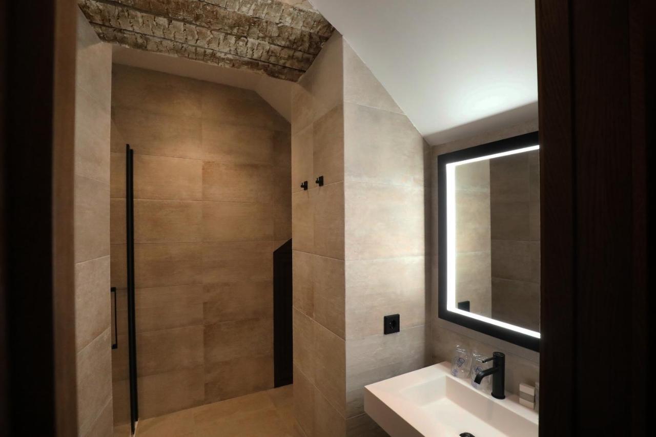 Aparthotel Casa Senorial Del Siglo XVIII Sewilla Zewnętrze zdjęcie