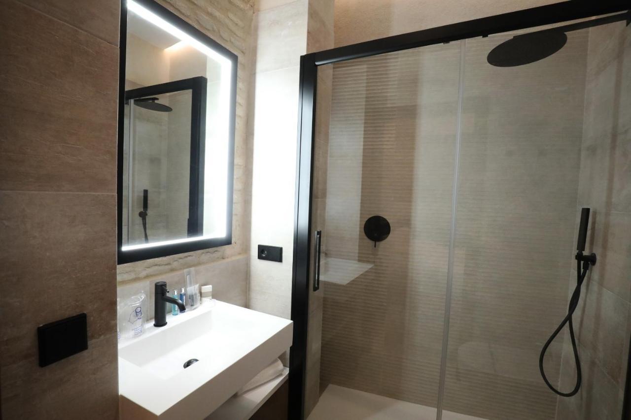 Aparthotel Casa Senorial Del Siglo XVIII Sewilla Zewnętrze zdjęcie