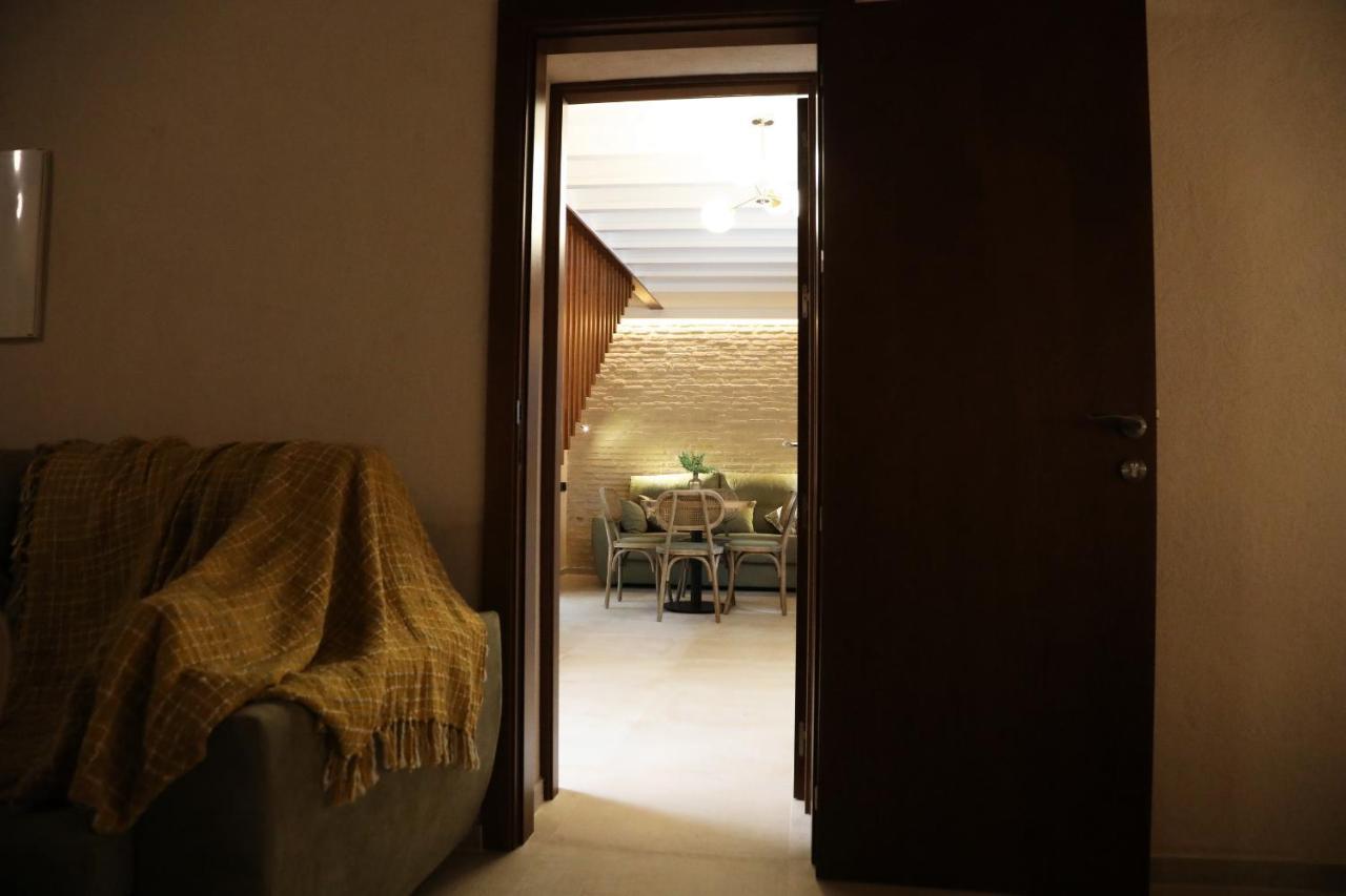 Aparthotel Casa Senorial Del Siglo XVIII Sewilla Zewnętrze zdjęcie