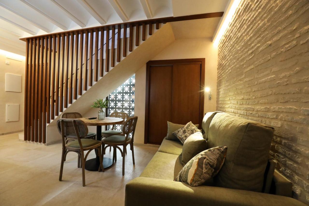 Aparthotel Casa Senorial Del Siglo XVIII Sewilla Zewnętrze zdjęcie