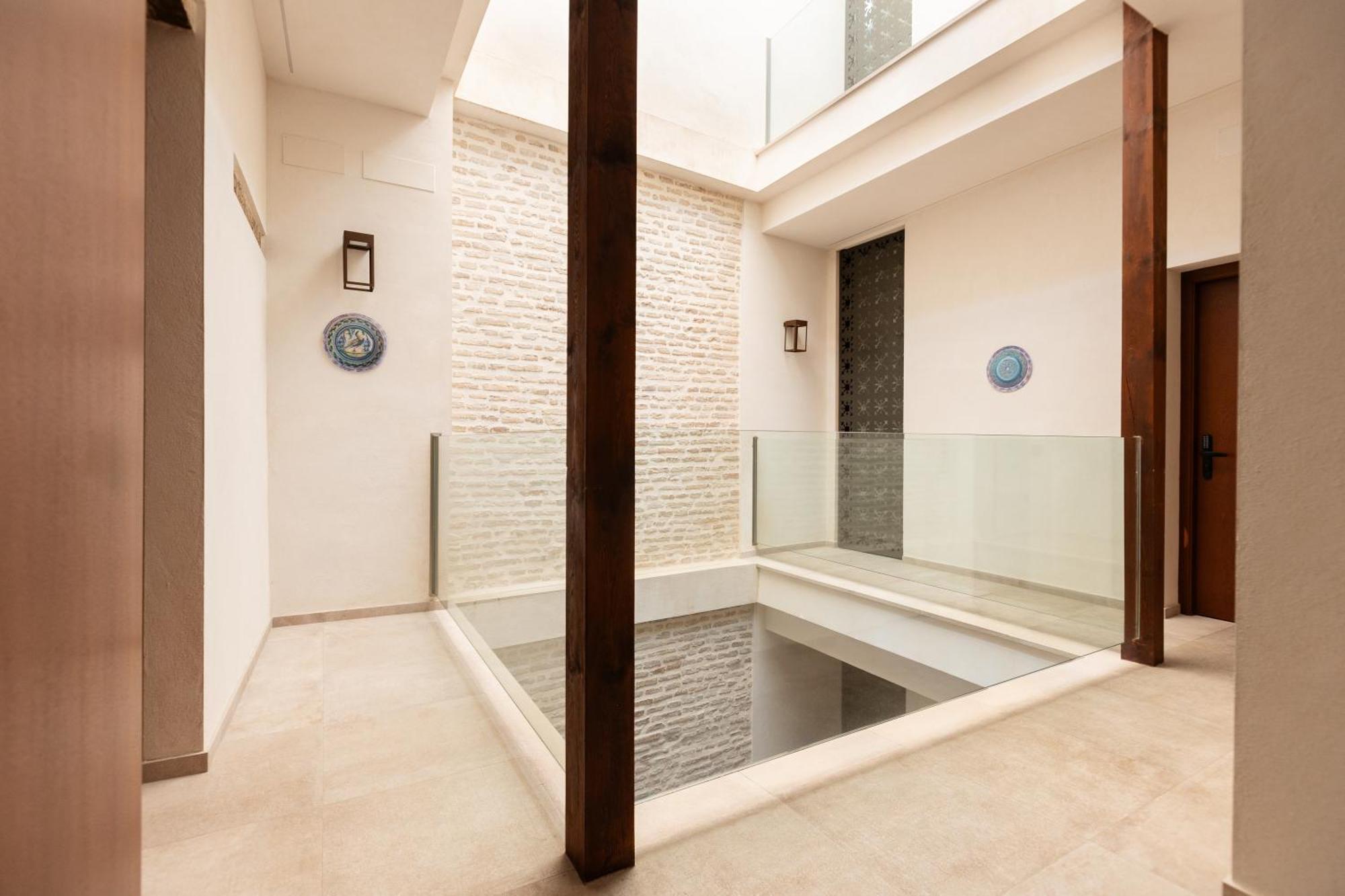 Aparthotel Casa Senorial Del Siglo XVIII Sewilla Zewnętrze zdjęcie