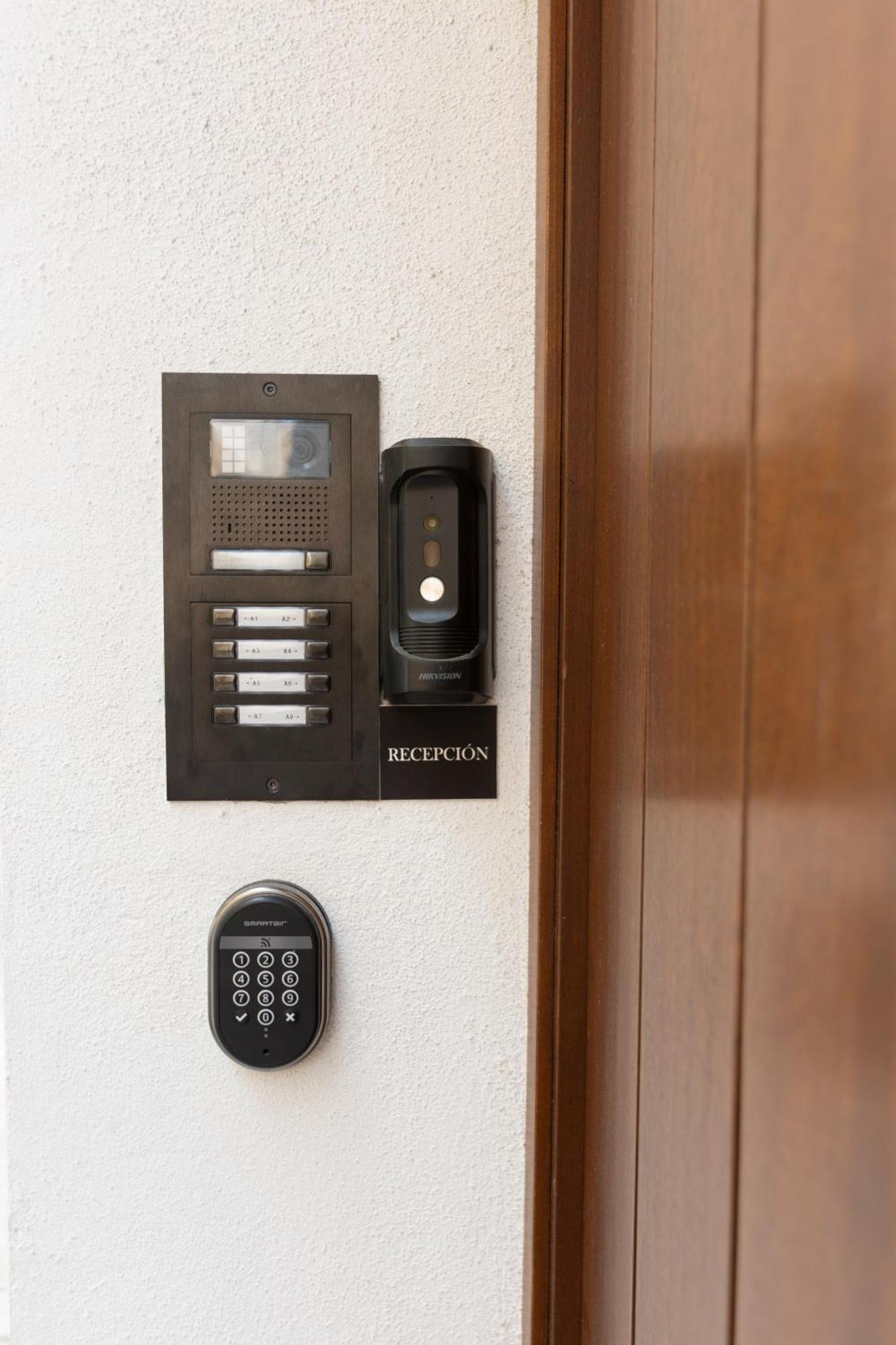Aparthotel Casa Senorial Del Siglo XVIII Sewilla Zewnętrze zdjęcie